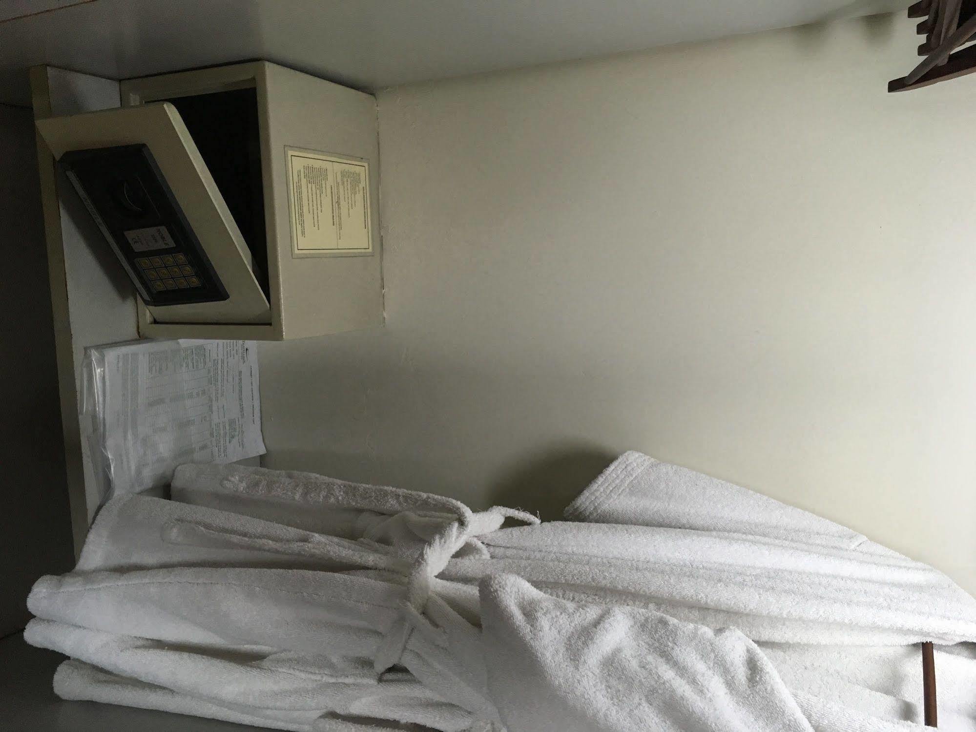 Maxwell Hotel Jakarta Ngoại thất bức ảnh